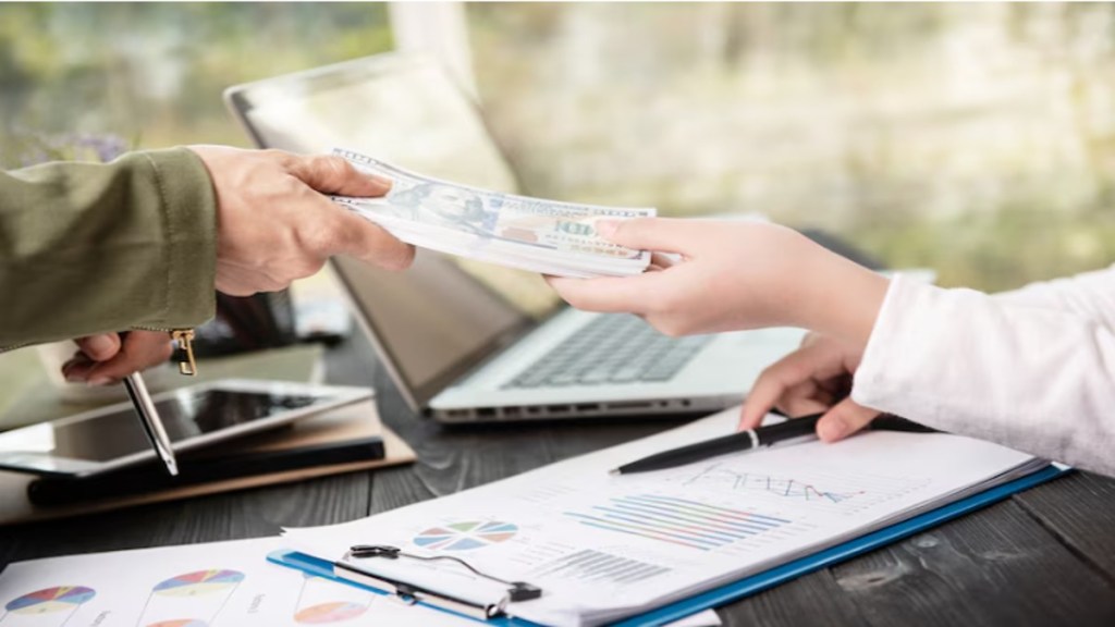 Defining desired retirement lifestyle and estimating expenses using financial tools will help you determine the target corpus for financial independence.