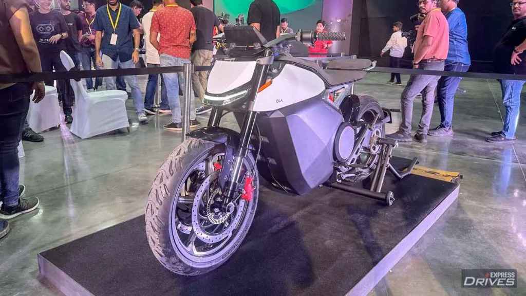 Curated visual reference: Visual Reference: Ola Roadster X Roadster X Electric Motorcycle India Launch Live
