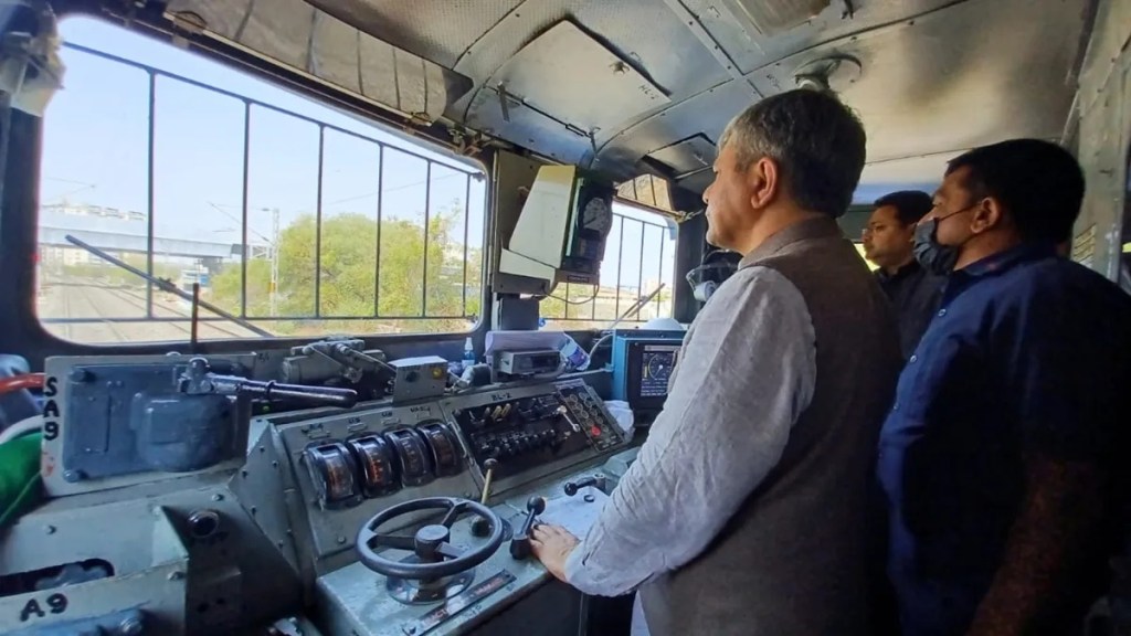 Ashwini Vaishnaw, Kavach 4.0, Kavach 4.0 trial, Kavach 4.0 test, Kavach 4.0 testing, Kavach, testing Kavach, Kavach trial, Ashwini Vaishnaw to test Kavach train, kavach enabled train, kavach trial, train trail for kavach system, testing kavach system, kavach, kavach test, indian railways, railways news, kavach update