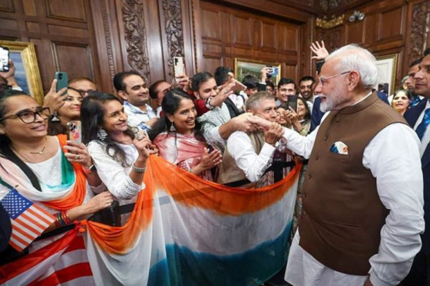 When Prime Minister Narendra Modi arrived at a hotel on Saturday, September 21, 2024, in Wilmington, USA, he was greeted by members of the Indian community. (PTI Photo)