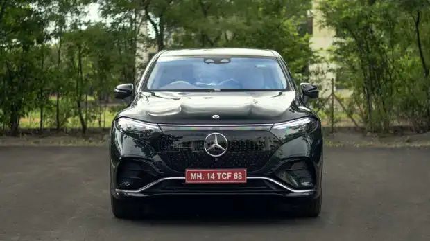 mercedes benz eqs suv review