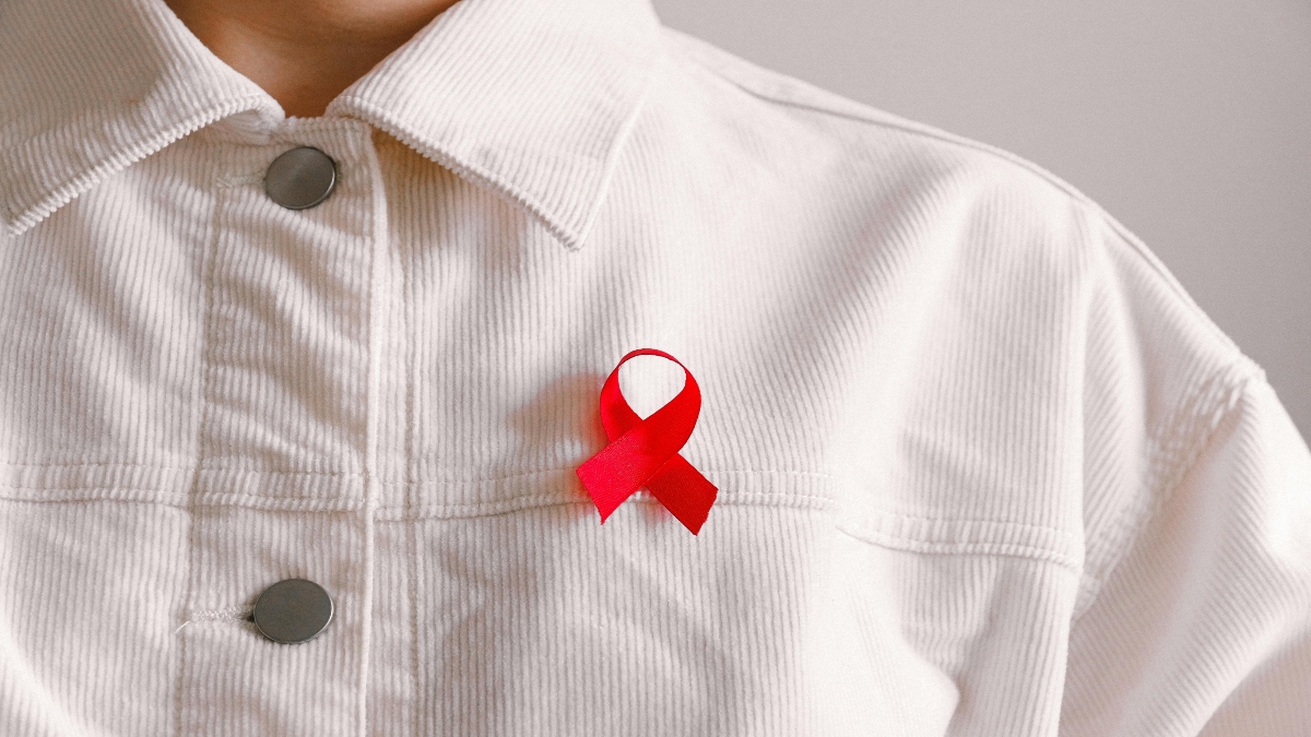 New HIV cases down by 44 percent since 2010, outperforms global