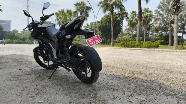 Bajaj Pulsar N125
