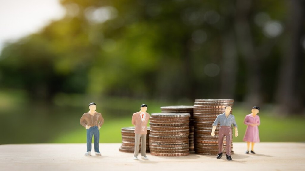 Govt clarifies impact of compulsory retirement on NPS pension corpus