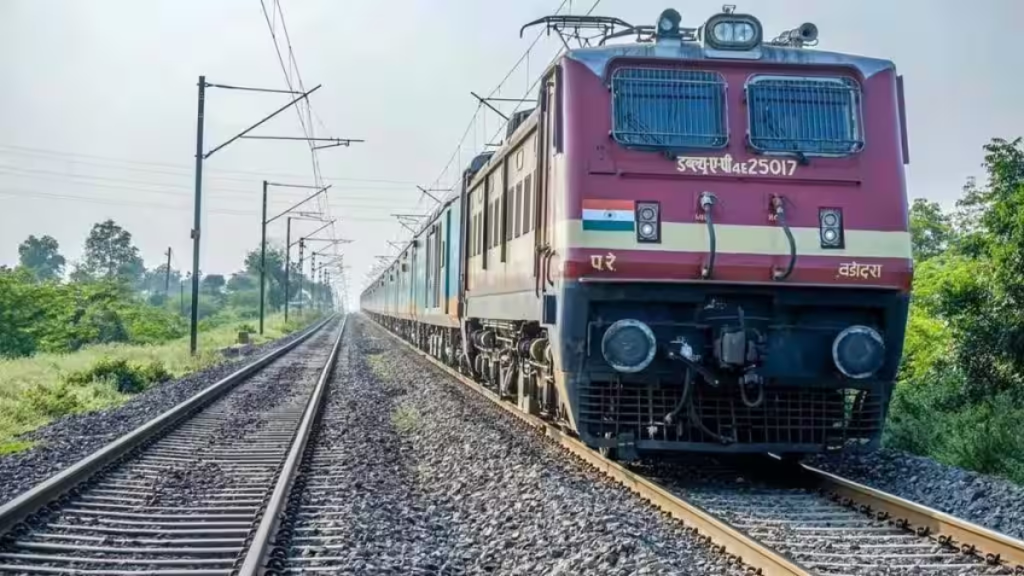 Mumbai train update