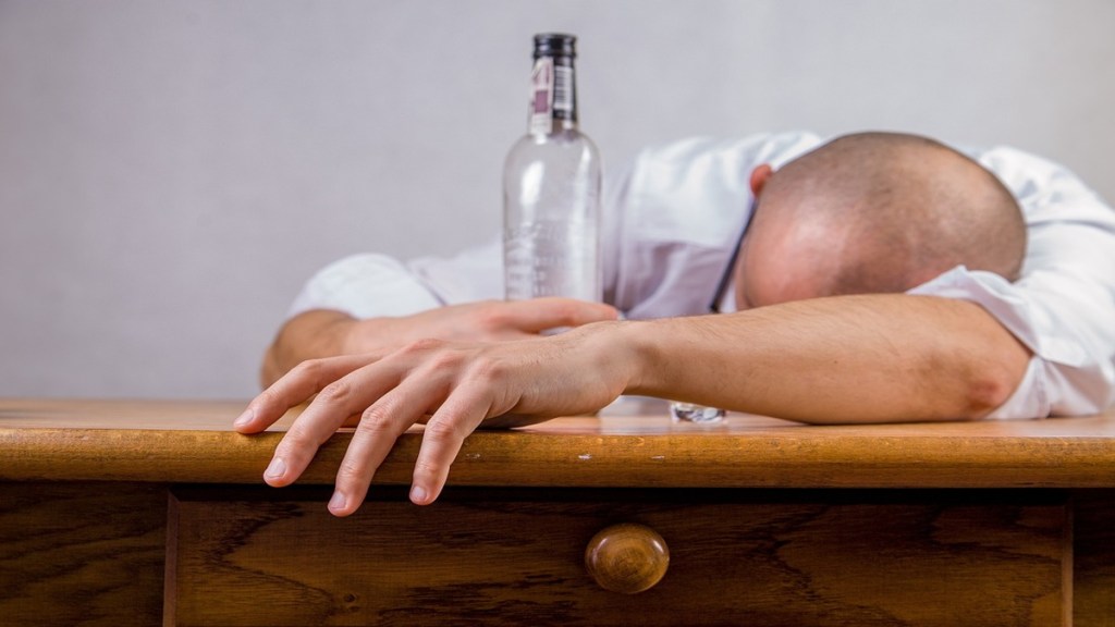 Drinking too much? Read on to know how weight loss drug can lower risk