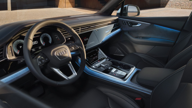 Audi Q7 interiors
