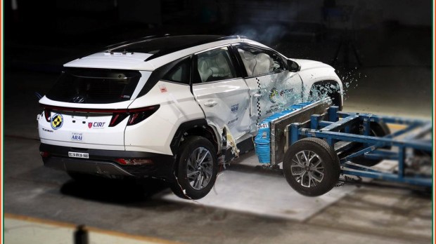 Hyundai Tucson side impact