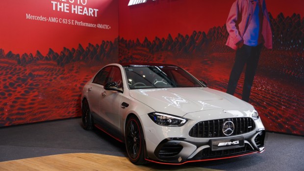 Mercedes C63 SE Performance