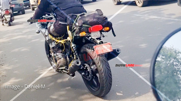 Royal Enfield 750cc cafe racer (1)