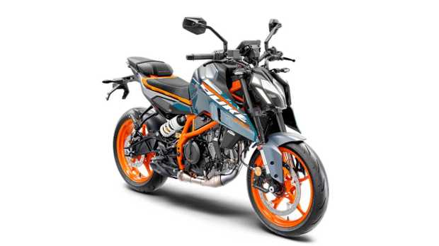 aprilia tuono 457 vs ktm 390 duke