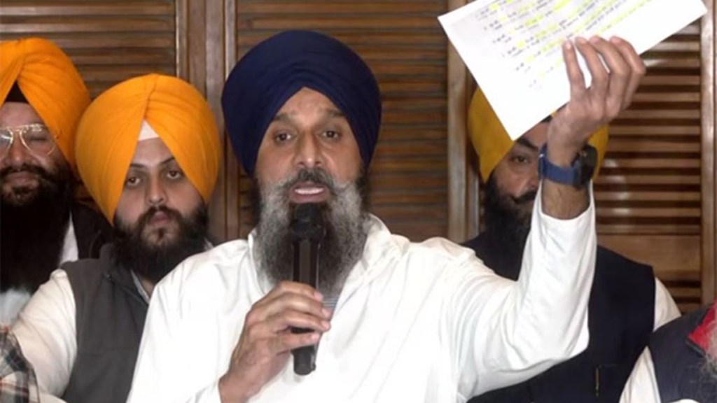 akali dal, Shiromani Akali Dal, SAD, attack on badal, congress APP, Sri Akal Takht Sahib, Golden Temple