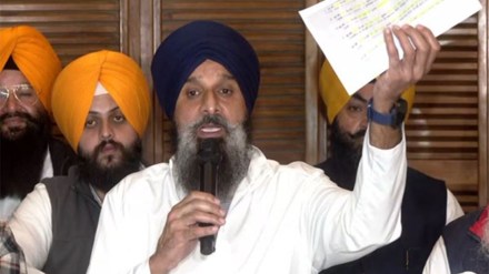 akali dal, Shiromani Akali Dal, SAD, attack on badal, congress APP, Sri Akal Takht Sahib, Golden Temple