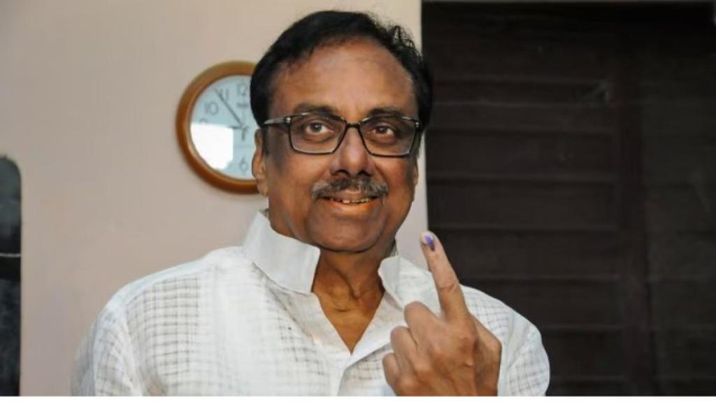 Senior Congress leader EVKS Elangovan dies at 75