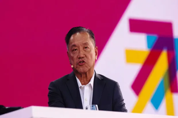 Hock E. Tan, the CEO of Broadcom is one of the wealthiest CEOs in the world, earning an annual salary of $288 million. (Image Source: Getty Images)