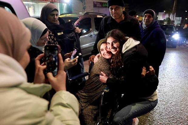 A freed Palestinian prisoner poses for a photo after being released from an Israeli jail. (Photo source: Reuters)