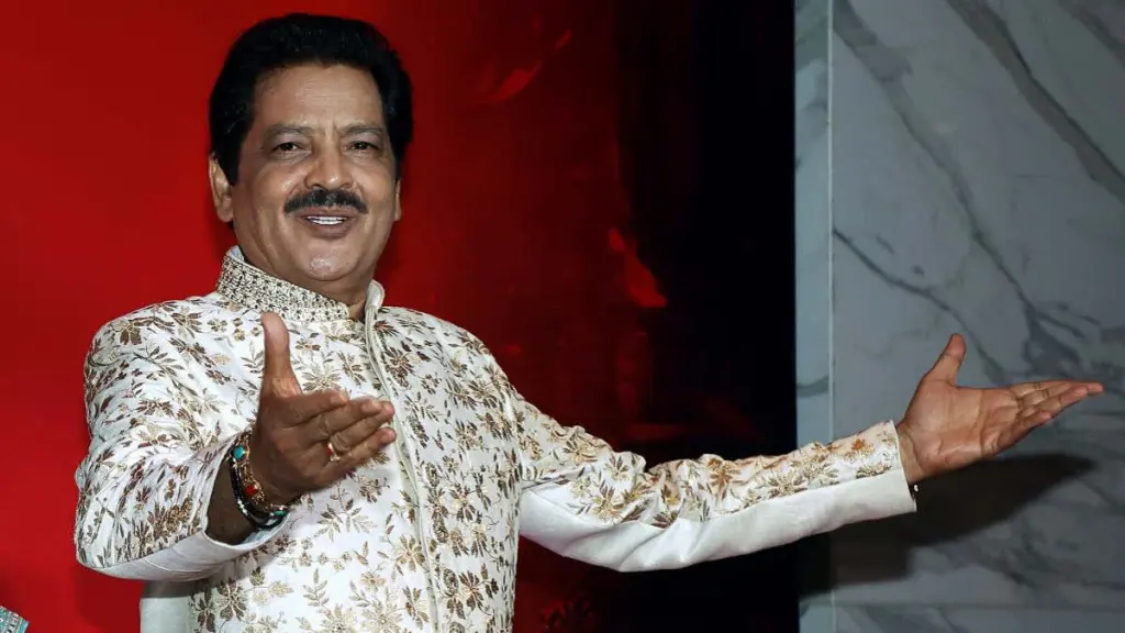 Old videos of Udit Narayan kissing Alka Yagnik and Shreya Ghoshal resurfaces. (Image Source: ANI)