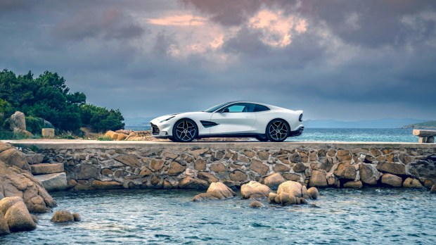 Aston Martin Vanquish