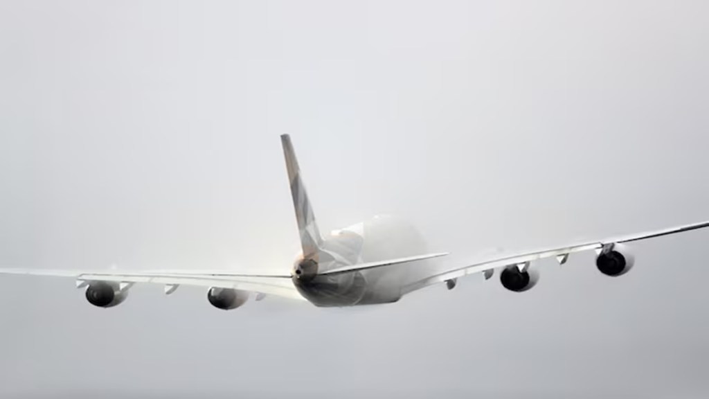 air travel, aviation airways, holi, Holi Flash Sale, Air India Express, Akasa Air