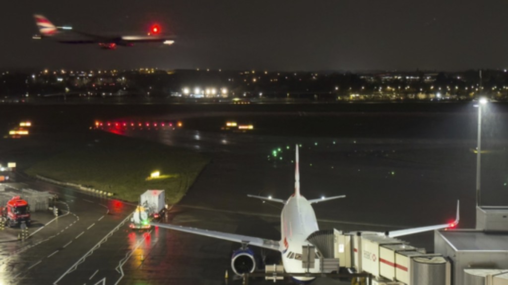 First flight touches down at Heathrow Airport after 18-hour shutdown due to substation fire