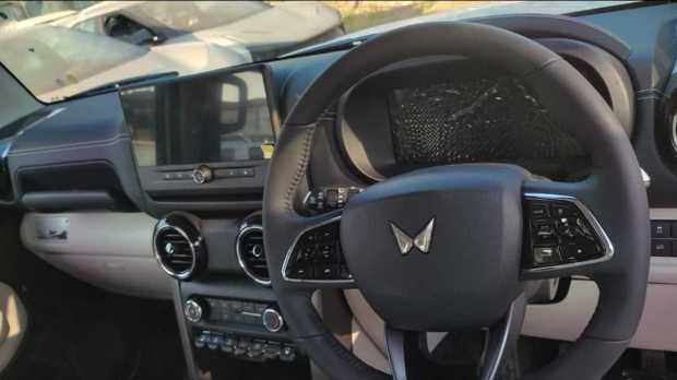 mahindra thar roxx interior