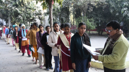 FIR filed against Karnataka CET centre for allegedly asking Brahmin students to remove sacred threads before entering exam hall