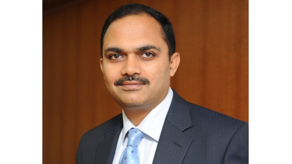 Prashant Jain: Tariff impact minimal; favour large caps, 'big no' for small, midcaps