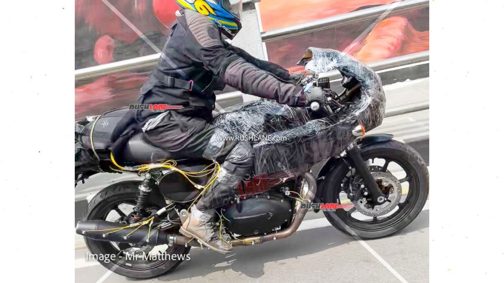 Royal Enfield Continental GT (1)