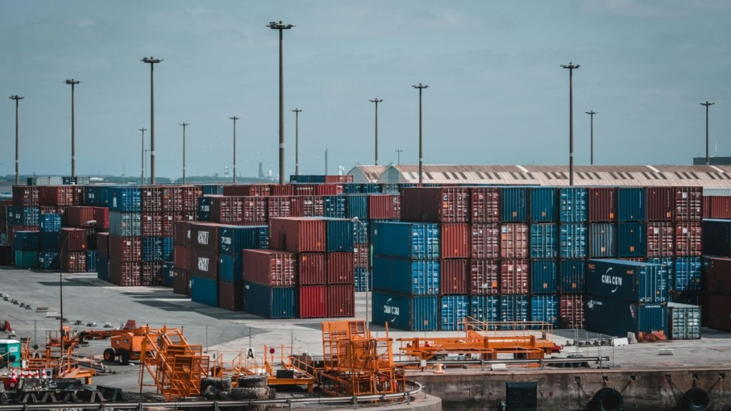 India may curb export of e-commerce goods to Pakistan