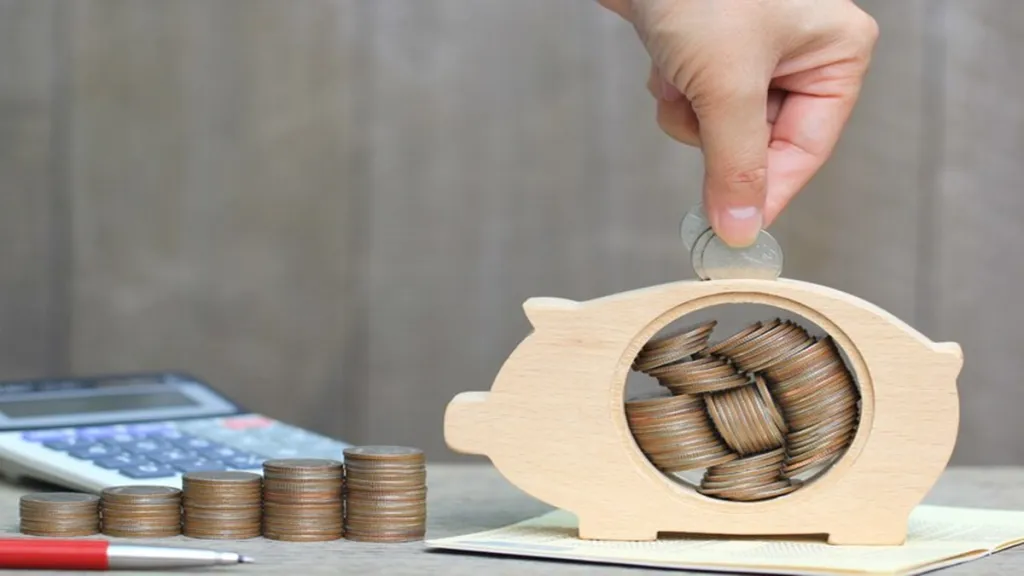 funds, FD, money, fixed deposit, short-term debt, market