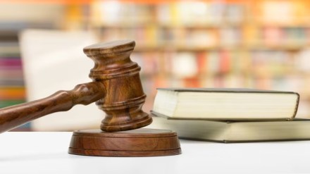 Indian law firms take baby steps for consolidation. (Image Source: Freepik)