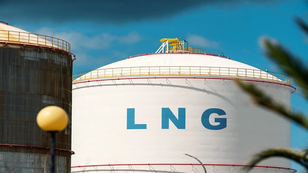 GAIL, CONCOR, LNG, Liquefied Natural Gas, industry, transportation fuel