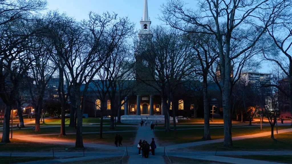 Harvard University, class of 2025, court case, 374th Commencement, foreign students