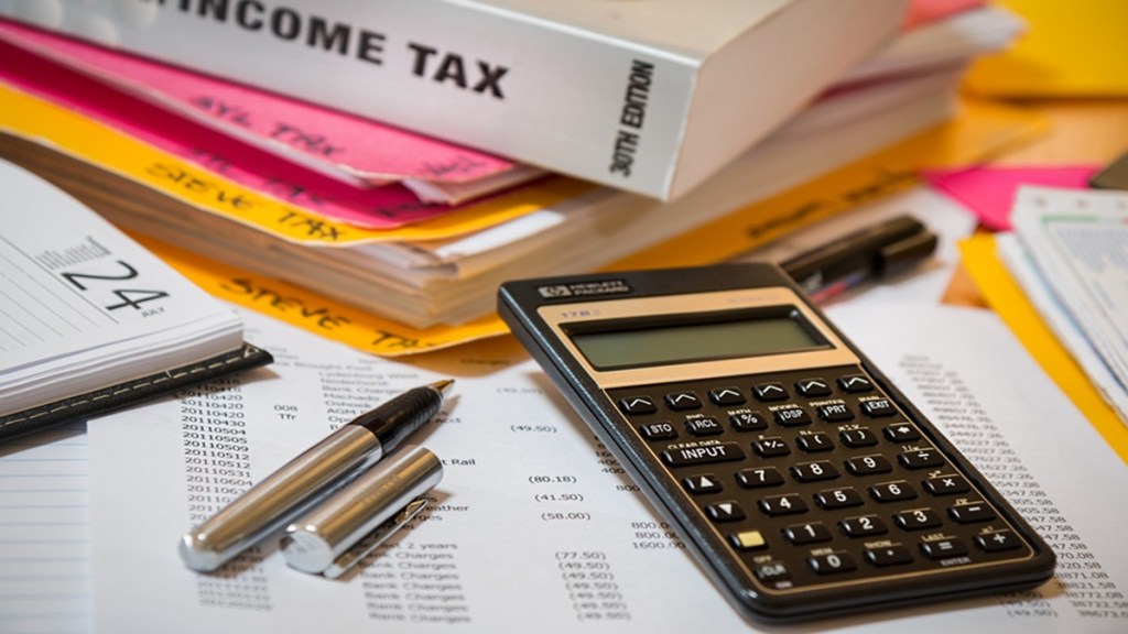 Income Tax Return 2025: How to file ITR without Form 16? Check out THESE easy alternative documents