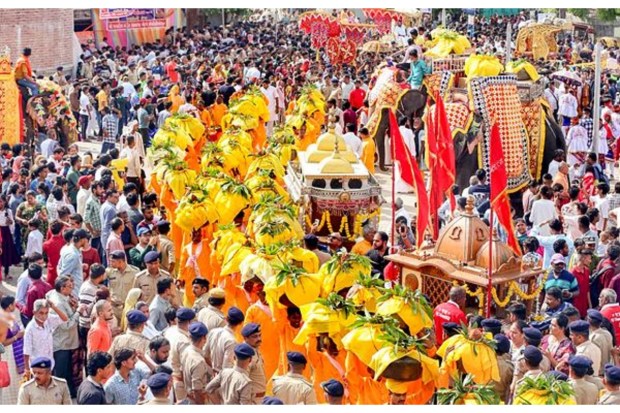 People are taking part in the Jal Yatra procession of Lord Jagannath at the Sabarmati riverfront in Ahmedabad, on Wednesday, June 11, 2025. (Image Source: PTI)