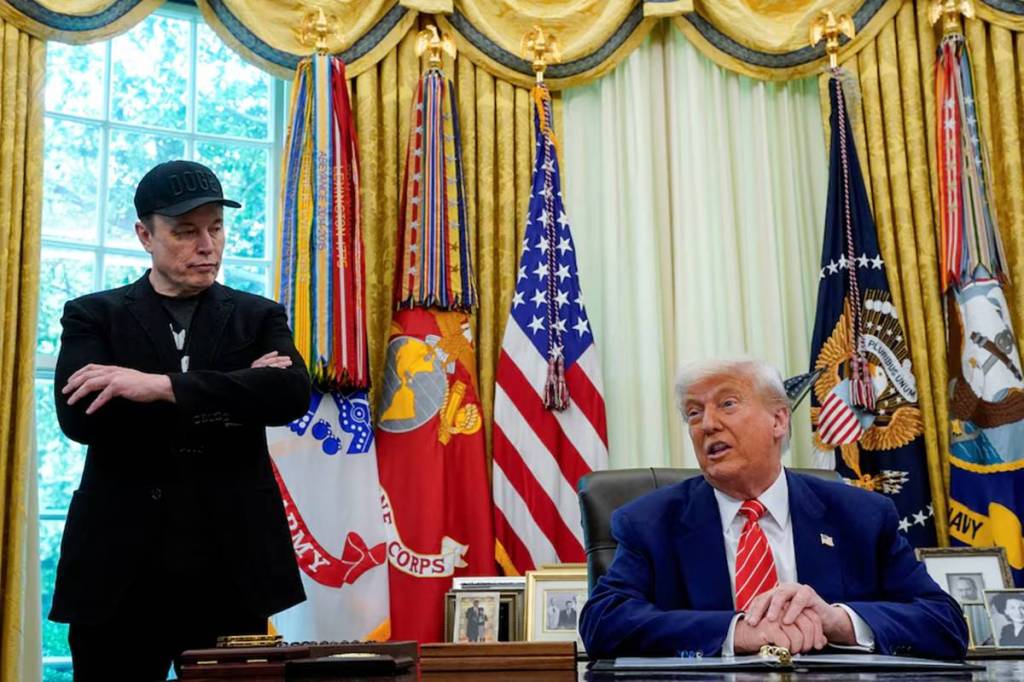 U.S. President Donald Trump and Elon Musk attend a press conference in the Oval Office of the White House in Washington, D.C., U.S., May 30, 2025. (Photo source: Reuters) U.S. President Donald Trump and Elon Musk attend a press conference in the Oval Office of the White House in Washington, D.C., U.S., May 30, 2025. (Photo source: Reuters)