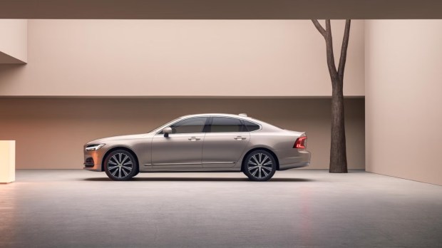 Volvo S90