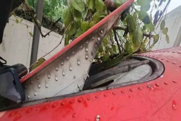 Fuselage sections (aircraft’s main body section) continued to shatter across Buildings C through F. Rubble extends over 700 feet, suggesting high-speed ground impact. (Photo source: AAIB)