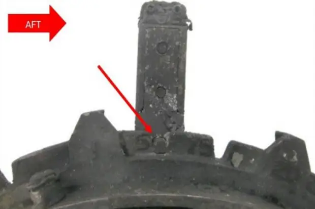 The flag handle was discovered in the 5 degree position, which was consistent with the normal takeoff setting. (Photo source: AAIB)