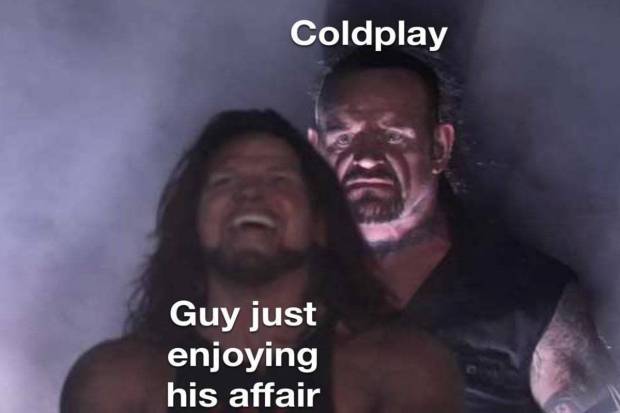 Coldplay Kiss Cam Scandal invites flurry of memes, social media explodes | See photos