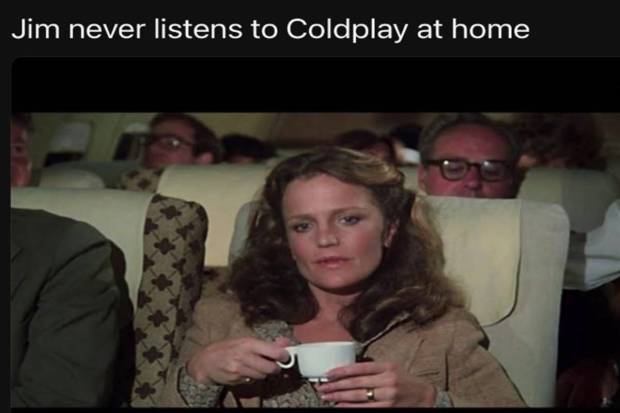 Coldplay Kiss Cam Scandal invites flurry of memes, social media explodes | See photos