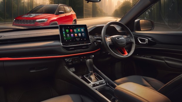Jeep Compass Trail interiors