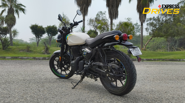 Royal Enfield Hunter 350 (2)