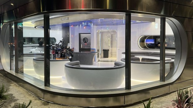 Tesla Supercharger Diner