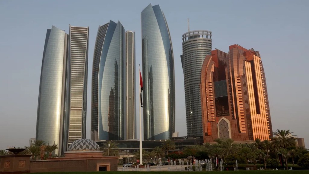 UAE golden visa, UAE golden visa without investment UAE golden visa rules, UAE golden visa eligibility, UAE golden visa requirements,