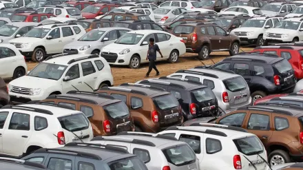 Jefferies top auto picks, M&M stock news, TVS Motor stock forecast,