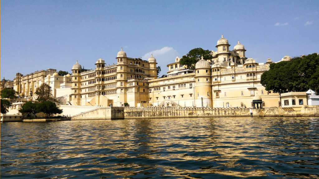 Nalini Unagar, who is a YouTuber, believes that cities with a population under 5,00,000 offer the best quality of life, as they provide all basic as well as entertainment facilities.