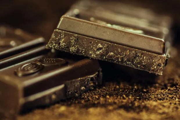 1. Dark ChocolateDark chocolate may be a healthier alternative to milk chocolate, but it still packs a sneaky punch when it comes to sleep. It contains caffeine and theobromine, both of which act as stimulants. Caffeine can stay in your system for several hours—sometimes up to 8—depending on your metabolism. (Image: Pexels)