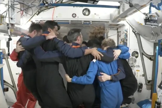 Ahead of their departure, Group Captain Shukla and fellow crew members participated in a traditional farewell ceremony with astronauts from NASA’s Expedition 73. (Image: Axiom Space)