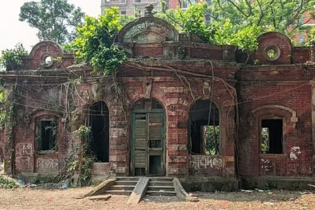 Filmmaker Sandip Ray, Satyajit Ray’s son, has spoken about the house, noting that Satyajit Ray had wanted to use photographs of the ancestral home for a documentary on Sukumar Ray but refrained when he saw the building’s dilapidated state. (Image source: X)